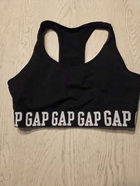 GAP Black and White Logo Racerback Sports Bra Medium Like New
